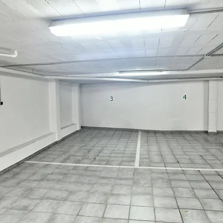 El Cenachero Apartment *